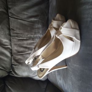 G by Guess slingback nude high heel sandals 9.5